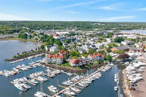 18 Ocean Street South Portland ME 04106