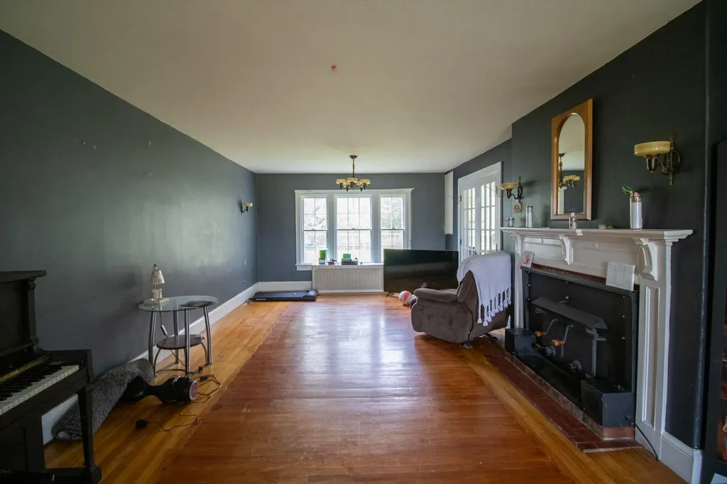 43 Cottage Street Milbridge ME 04658