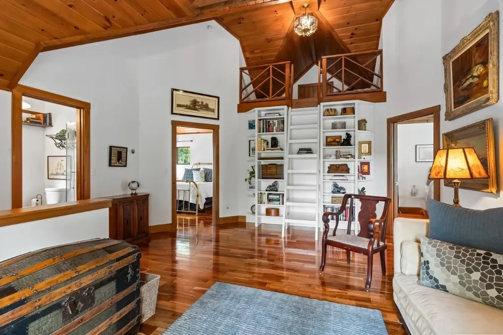 98 Meadow Cove Road Boothbay ME 04544