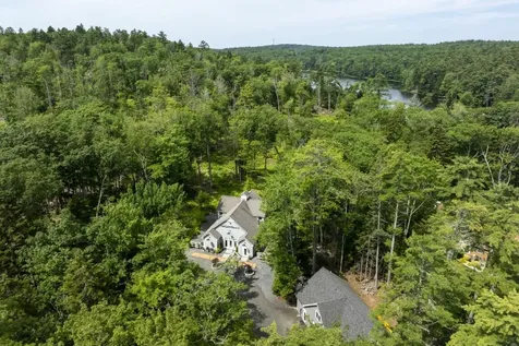 98 Meadow Cove Road Boothbay ME 04544