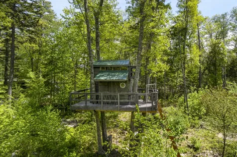 98 Meadow Cove Road Boothbay ME 04544
