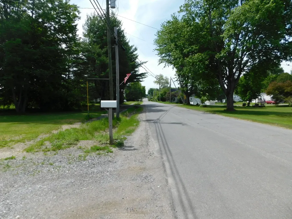 159 Commercial Street Hartland ME 04943