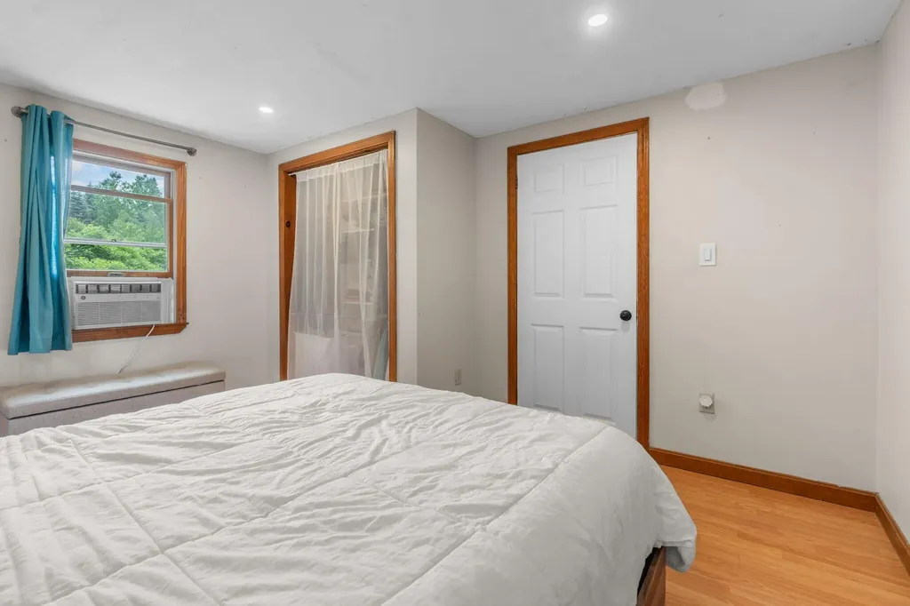 15 Powerhouse Road Berwick ME 03901