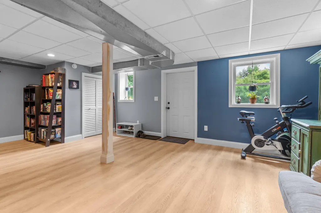 15 Powerhouse Road Berwick ME 03901