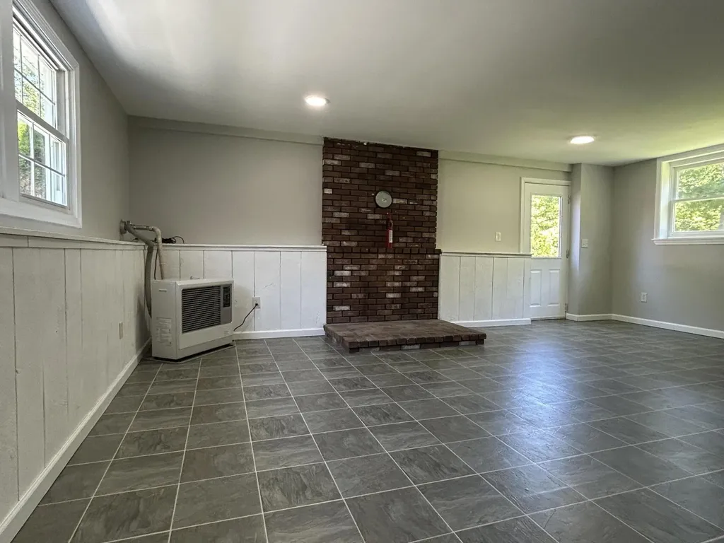 125 Benson Road West Gardiner ME 04345