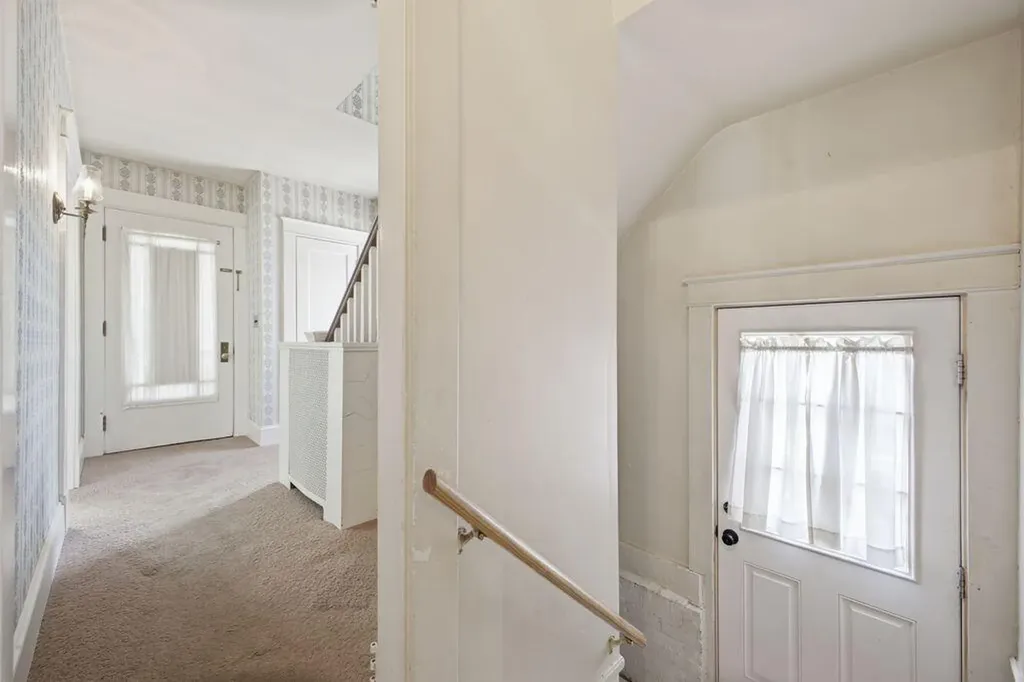 142 Scamman Street South Portland ME 04106