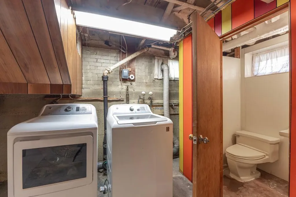 142 Scamman Street South Portland ME 04106