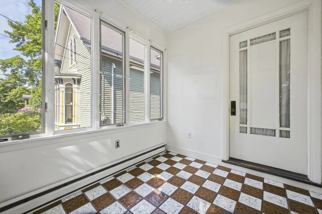 142 Scamman Street South Portland ME 04106