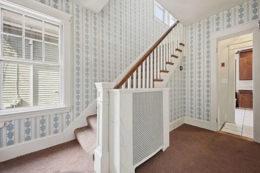 142 Scamman Street South Portland ME 04106