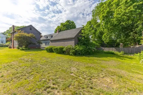 142 Scamman Street South Portland ME 04106