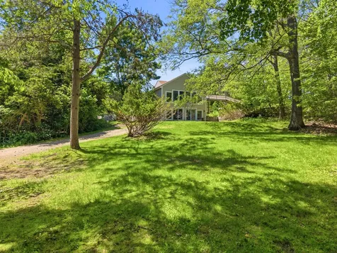7 Cross Road Edgecomb ME 04556