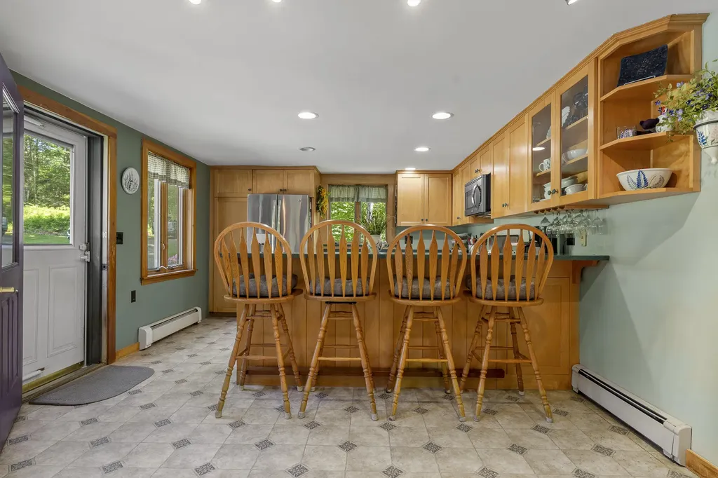 74 Lincoln Lane Newcastle ME 04553