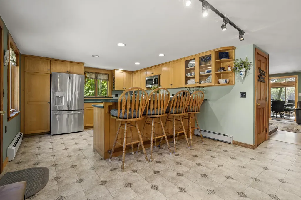 74 Lincoln Lane Newcastle ME 04553