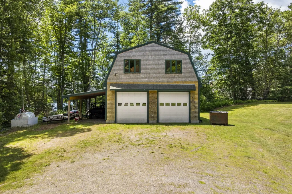74 Lincoln Lane Newcastle ME 04553