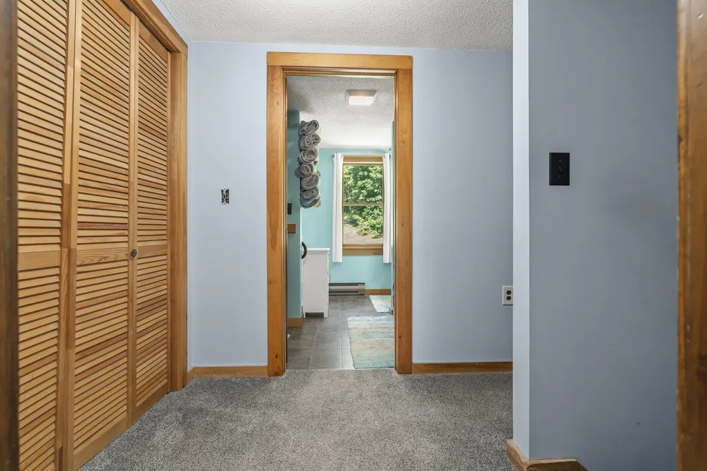 74 Lincoln Lane Newcastle ME 04553