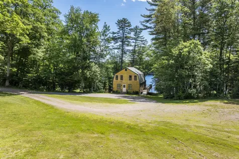 74 Lincoln Lane Newcastle ME 04553