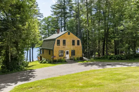 74 Lincoln Lane Newcastle ME 04553