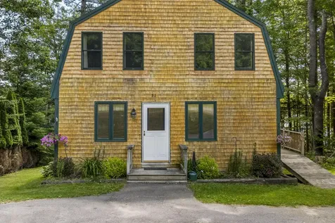 74 Lincoln Lane Newcastle ME 04553