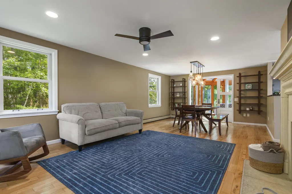 14 Walini Way Harpswell ME 04079