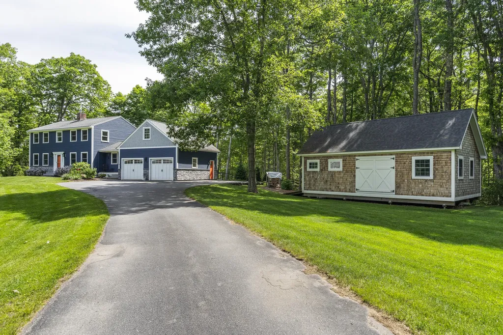 14 Walini Way Harpswell ME 04079