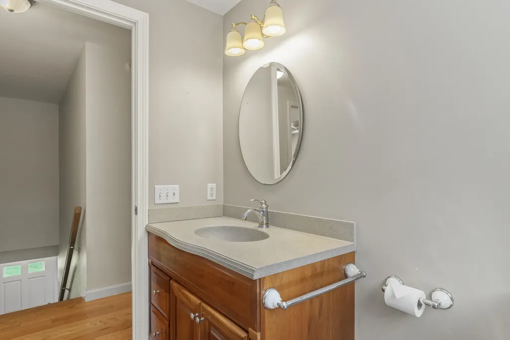 14 Walini Way Harpswell ME 04079