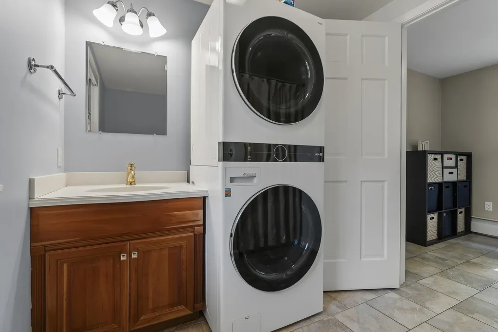 14 Walini Way Harpswell ME 04079