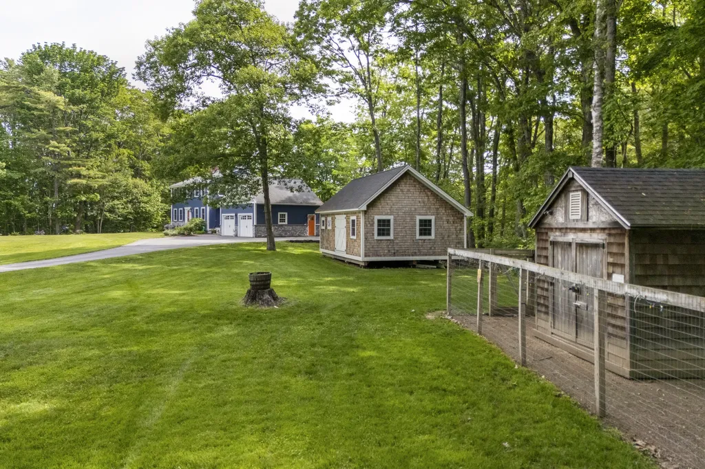 14 Walini Way Harpswell ME 04079