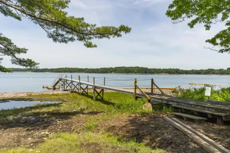 14 Walini Way Harpswell ME 04079