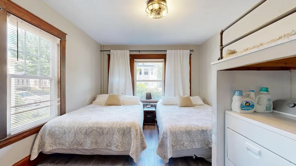 238 Sabattus Street Lewiston ME 04240