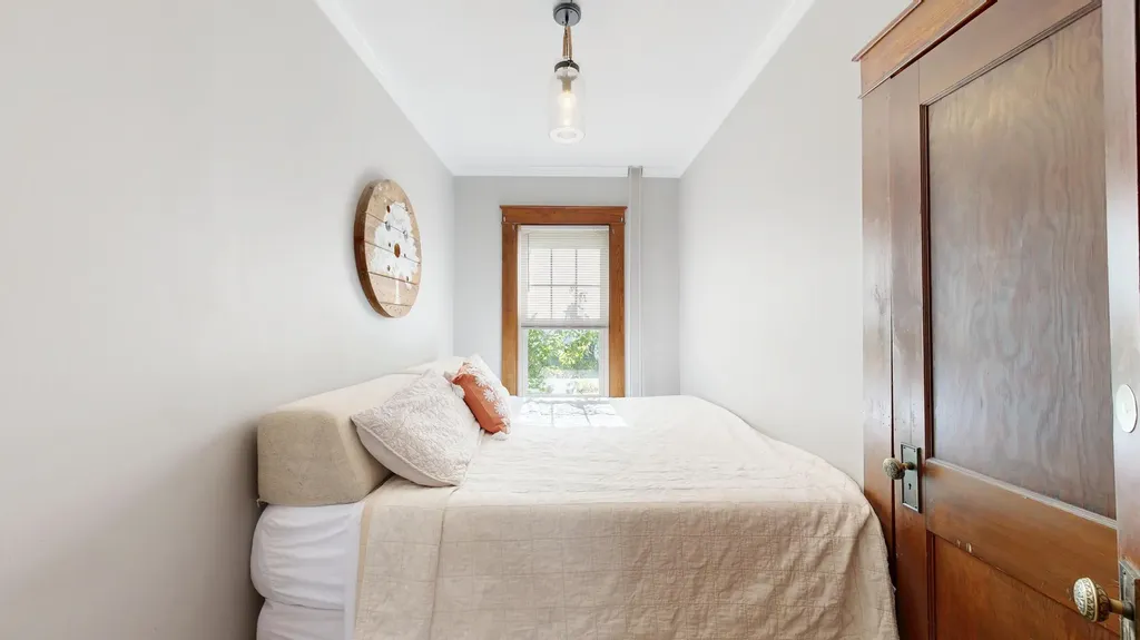 238 Sabattus Street Lewiston ME 04240