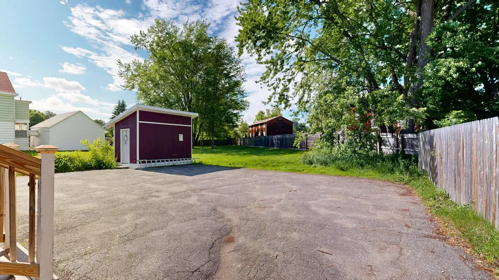 238 Sabattus Street Lewiston ME 04240