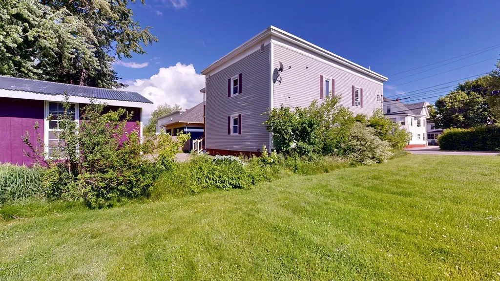238 Sabattus Street Lewiston ME 04240