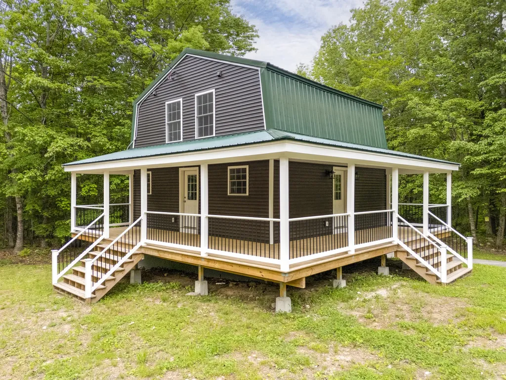 528 Sebago Road Naples ME 04055