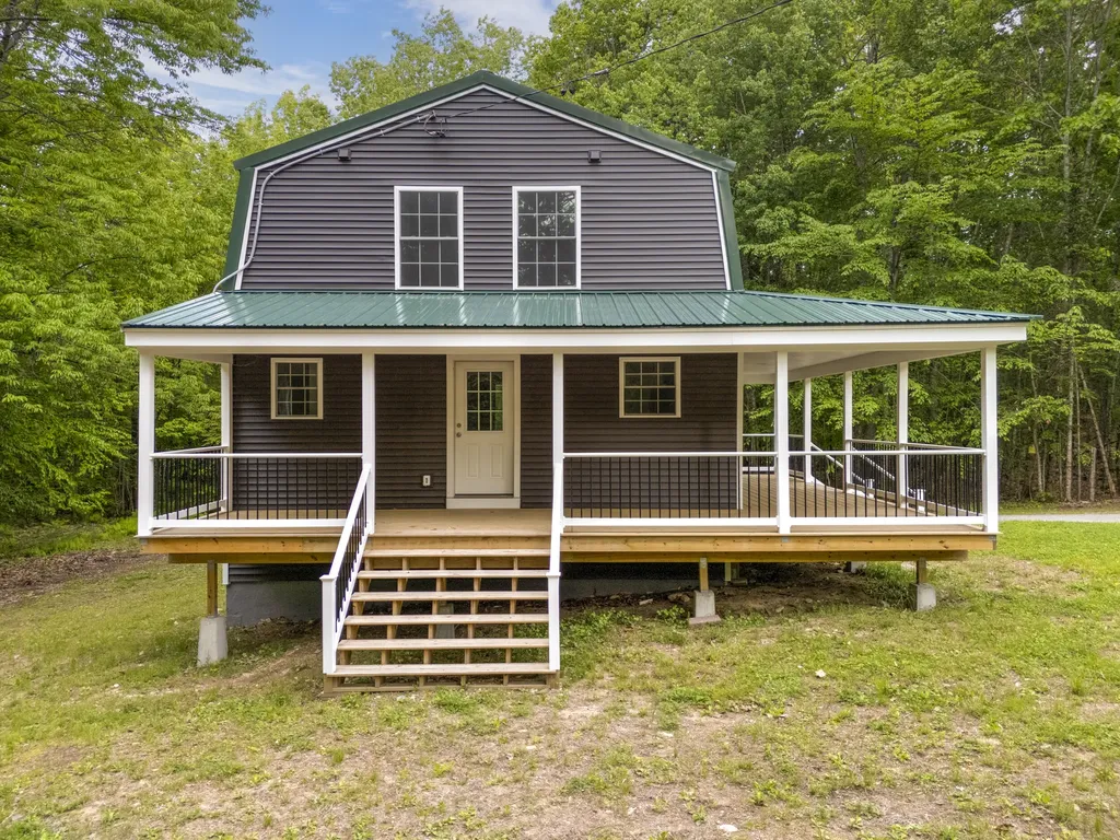 528 Sebago Road Naples ME 04055