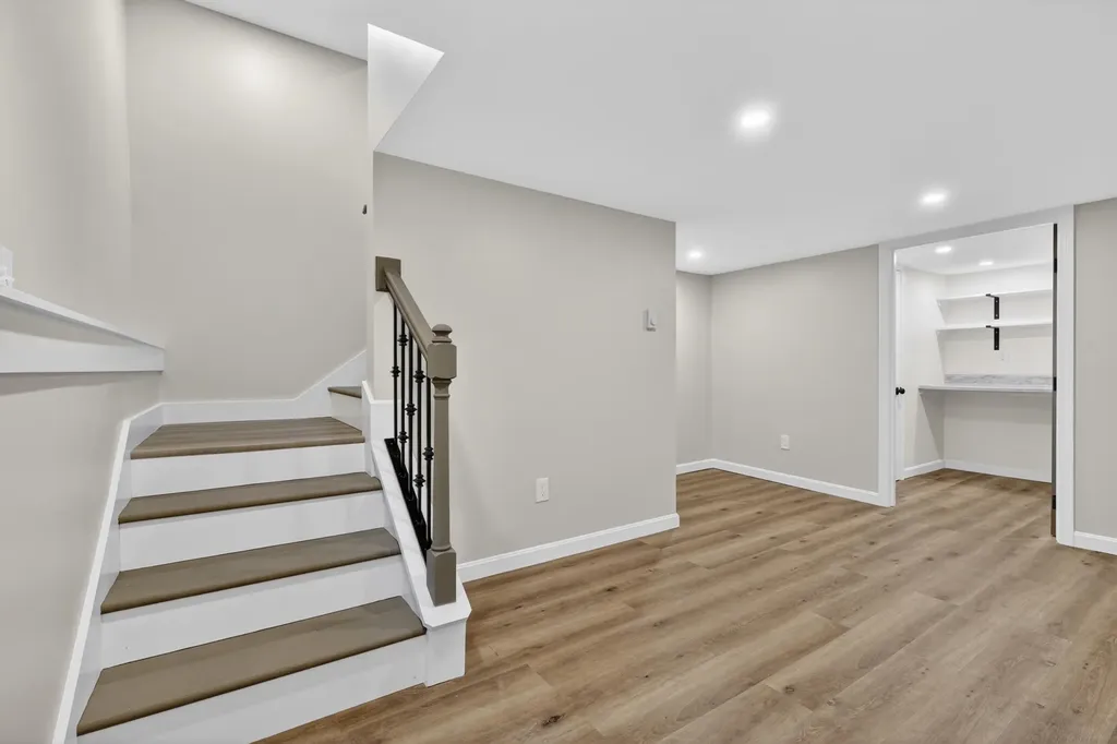528 Sebago Road Naples ME 04055