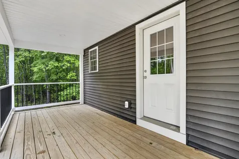 528 Sebago Road Naples ME 04055