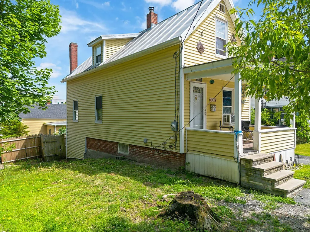 3 Federal Street Augusta ME 04330
