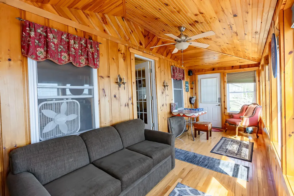 15 Laaperi Lane Greene ME 04236