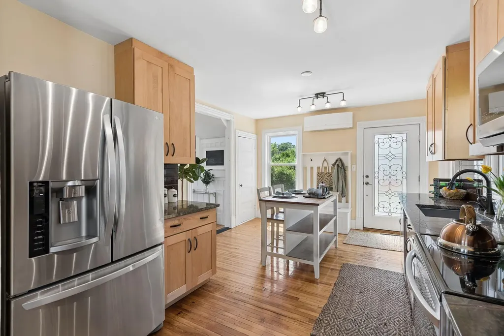 26 Adelaide Street Portland ME 04103
