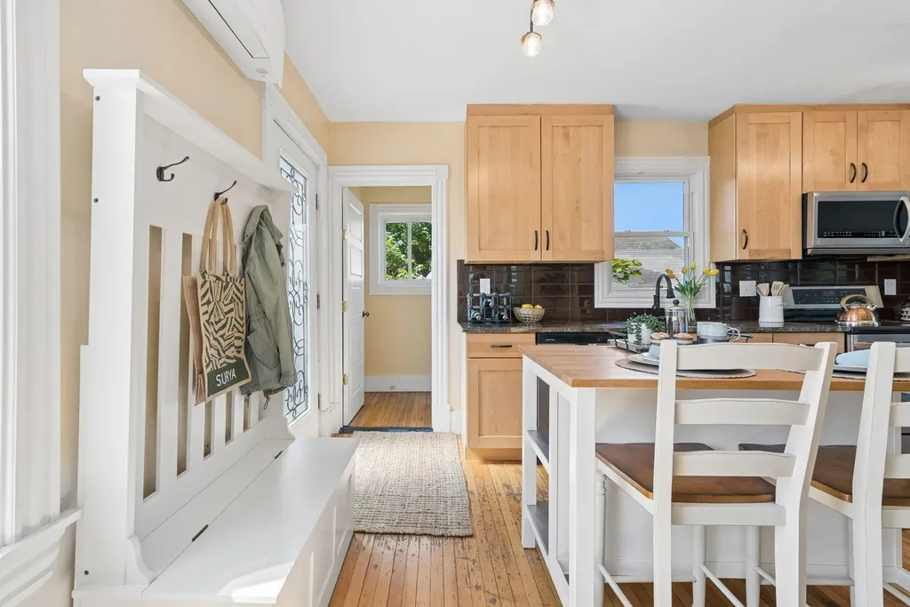 26 Adelaide Street Portland ME 04103