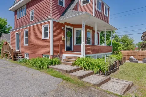 26 Adelaide Street Portland ME 04103