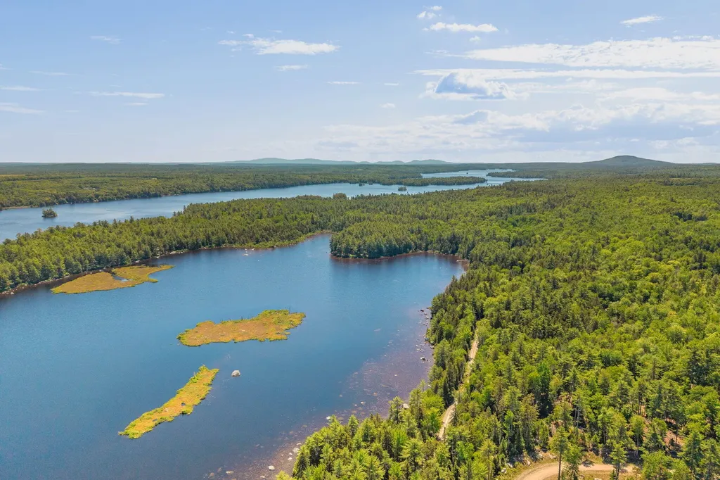 285 Sunset Cove Way Orland ME 04472