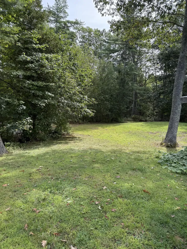 56 Gross Neck Road Waldoboro ME 04572