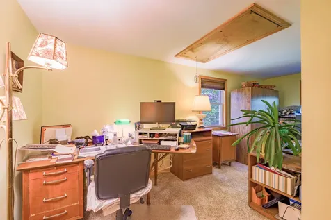 56 Gross Neck Road Waldoboro ME 04572