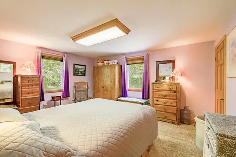 56 Gross Neck Road Waldoboro ME 04572