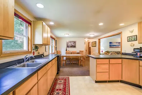 56 Gross Neck Road Waldoboro ME 04572