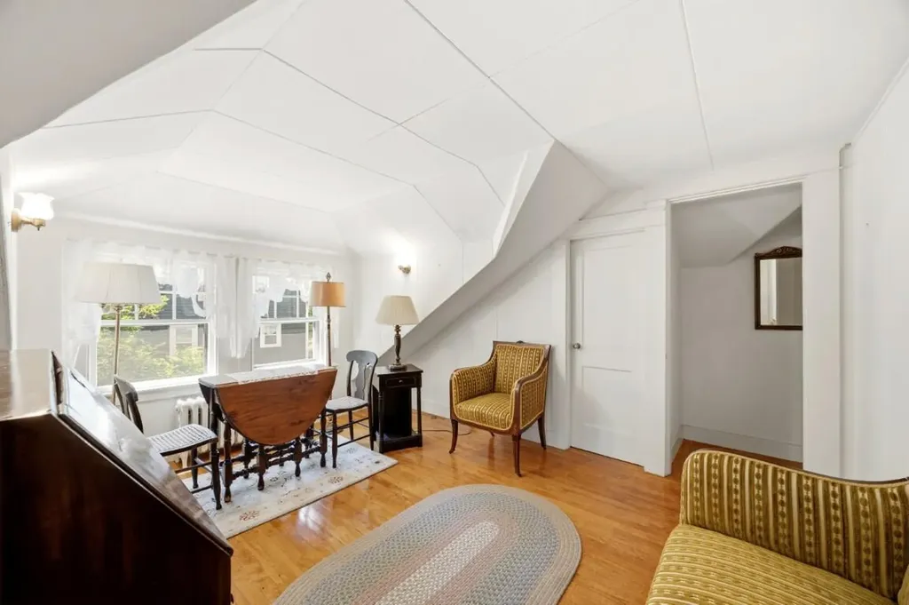 52 Whipple Road Kittery ME 03904