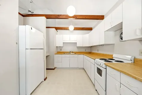 52 Whipple Road Kittery ME 03904