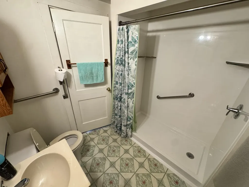 14 Lynn Road Augusta ME 04330