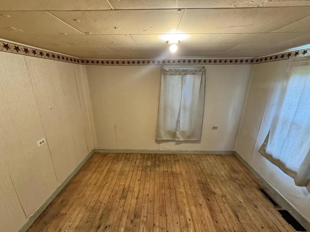 14 Lynn Road Augusta ME 04330